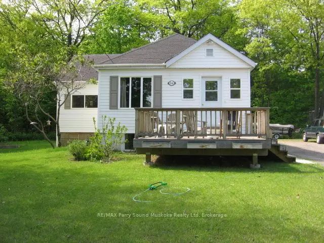 94 William Street, Parry Sound