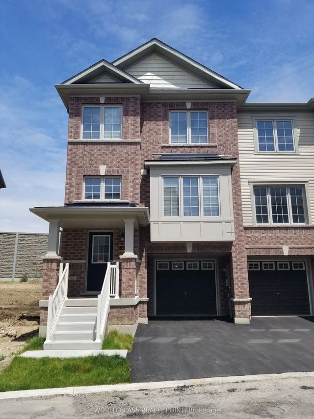 470 Linden Drive 32, Cambridge
