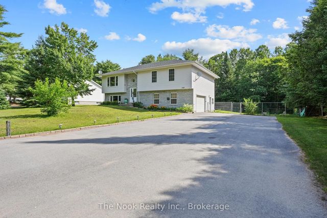 348 Chemaushgon Road, Bancroft