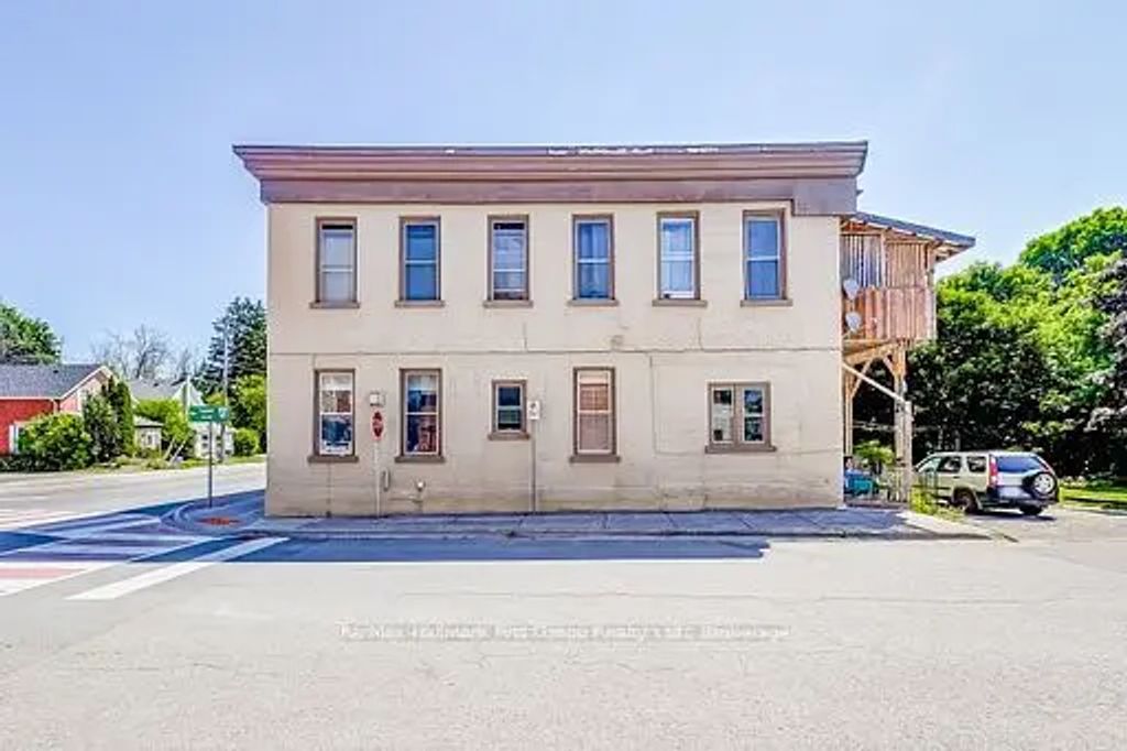 25 King Street E, Cavan Monaghan