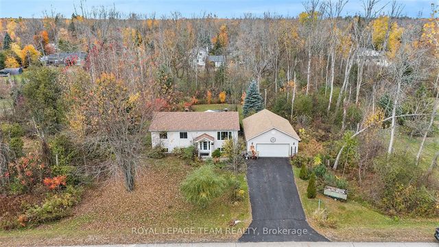 4 Black Walnut Road, North Grenville