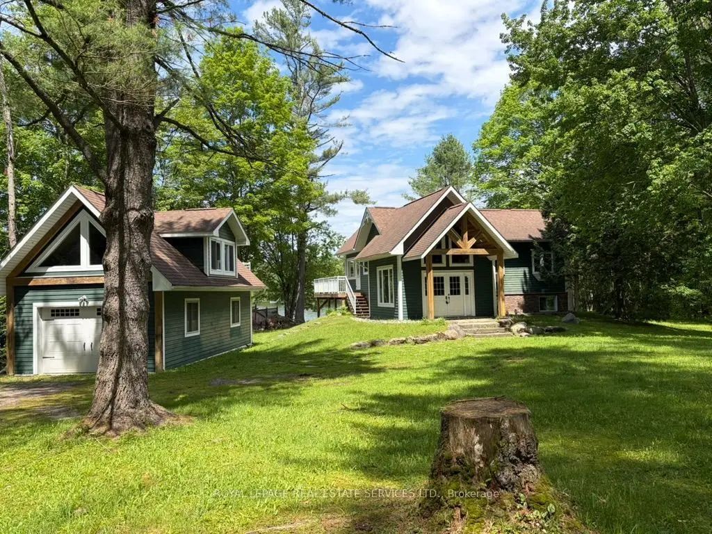 1383 Moon River Road, Muskoka Lakes