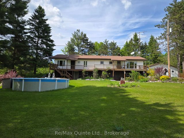 690 Potter Settlement Road, Tweed