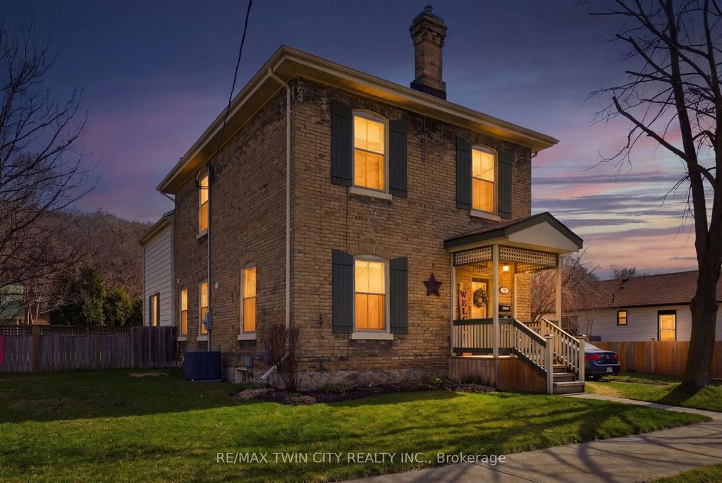 9 Willow Street, Brant