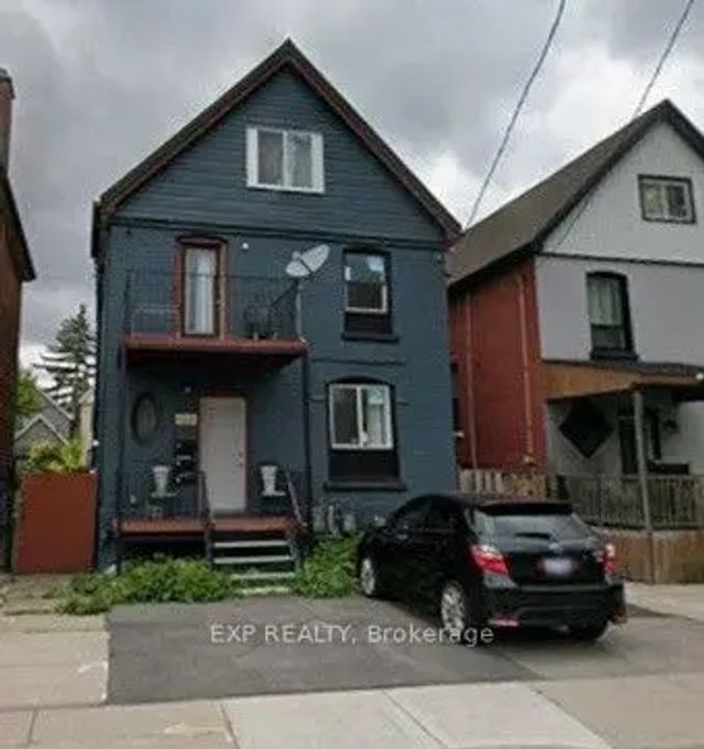 143 Sherman Avenue N, Hamilton