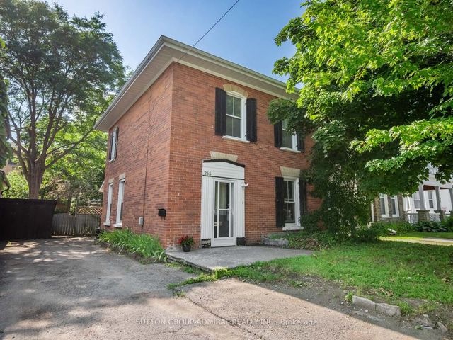 265 Stewart Street, Peterborough