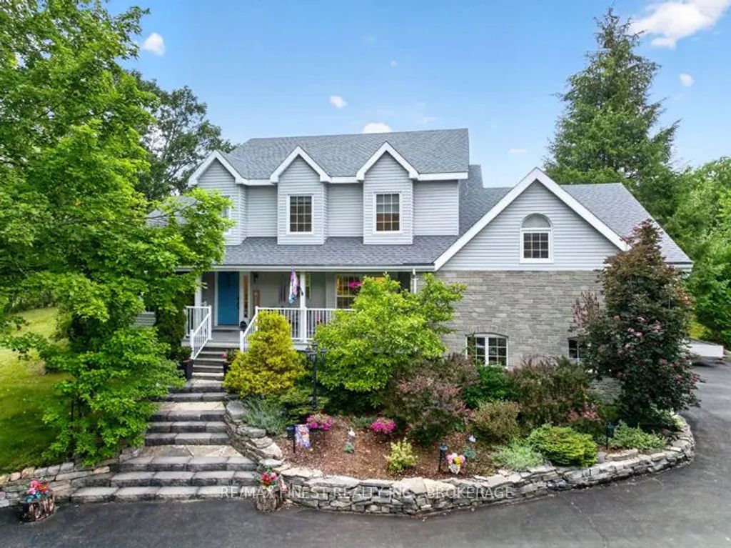 2038 Valleyview Drive, Frontenac