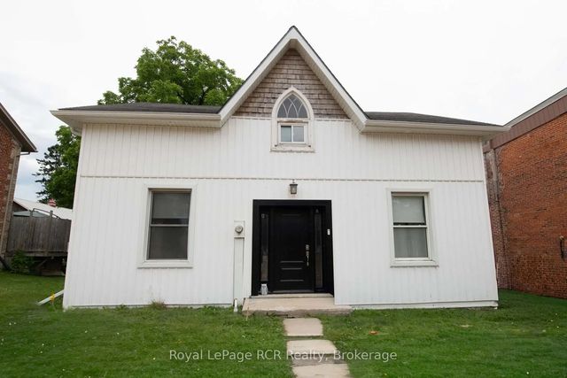 21 Arthur Street West Street W A & B & C, Minto