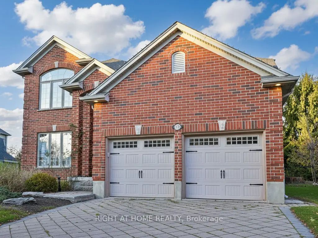 1366 Kains Woods Terrace, London South