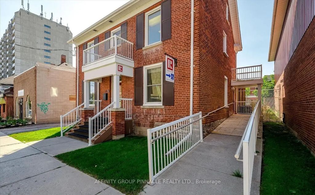 273 Charlotte Street Upper, Peterborough