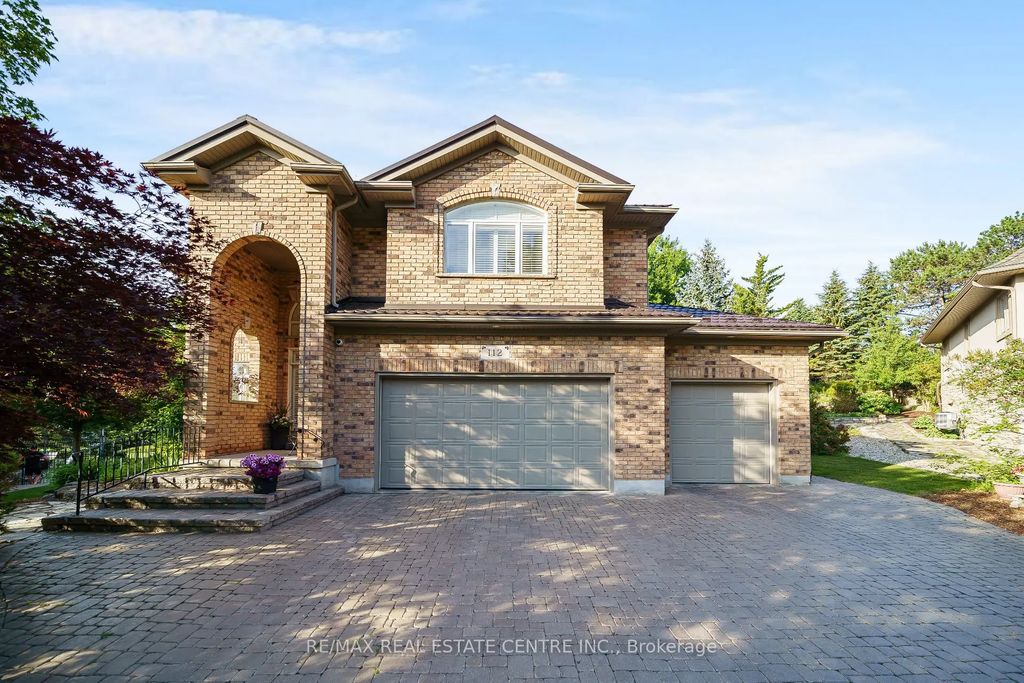 112 Dirksen Court, Kitchener