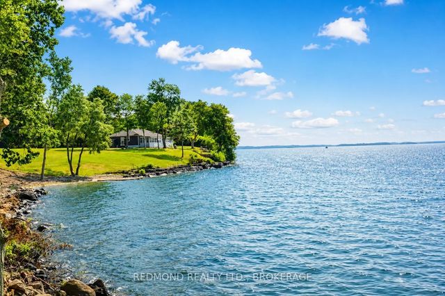 1686 Howe Island Drive, Frontenac Islands