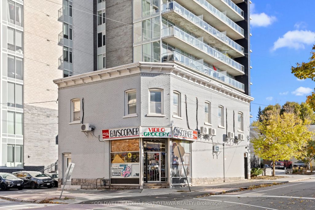 245 Bay Street, Ottawa Centre