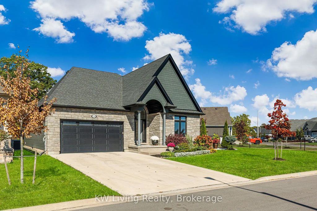 3340 Whispering Woods Trail, Fort Erie