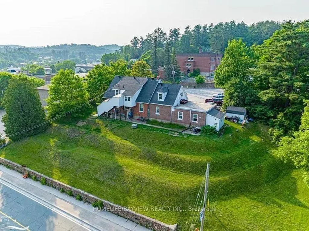 33 Flint Avenue, Bancroft
