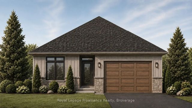 21 Cedarwood Street, Quinte West