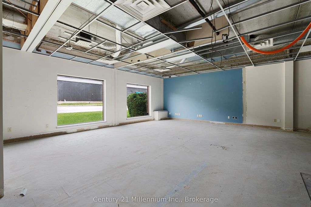 1717 2nd Avenue E 220, Owen Sound