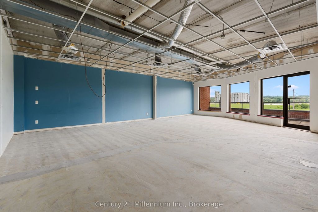 1717 2nd Avenue E 206, Owen Sound