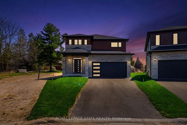 23 Woodvalley Court, Hamilton