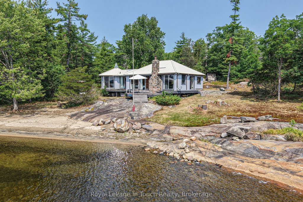 9232 Is 1810 - Bone Island, Georgian Bay