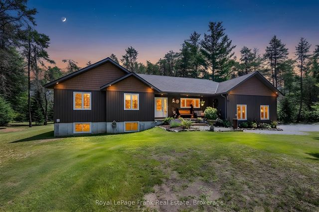 30 Hodgson Drive, Kawartha Lakes