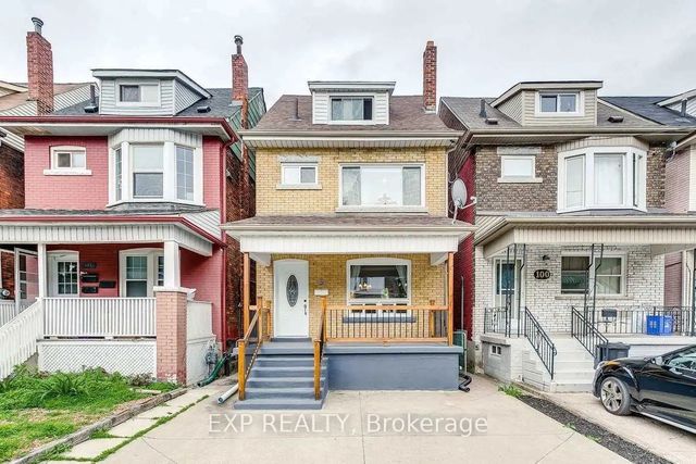102 Rosslyn Avenue N, Hamilton