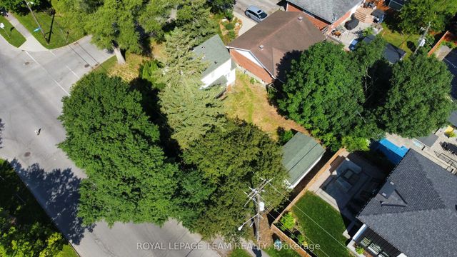 637 Windermere Avenue, Carlingwood - Westboro and Area