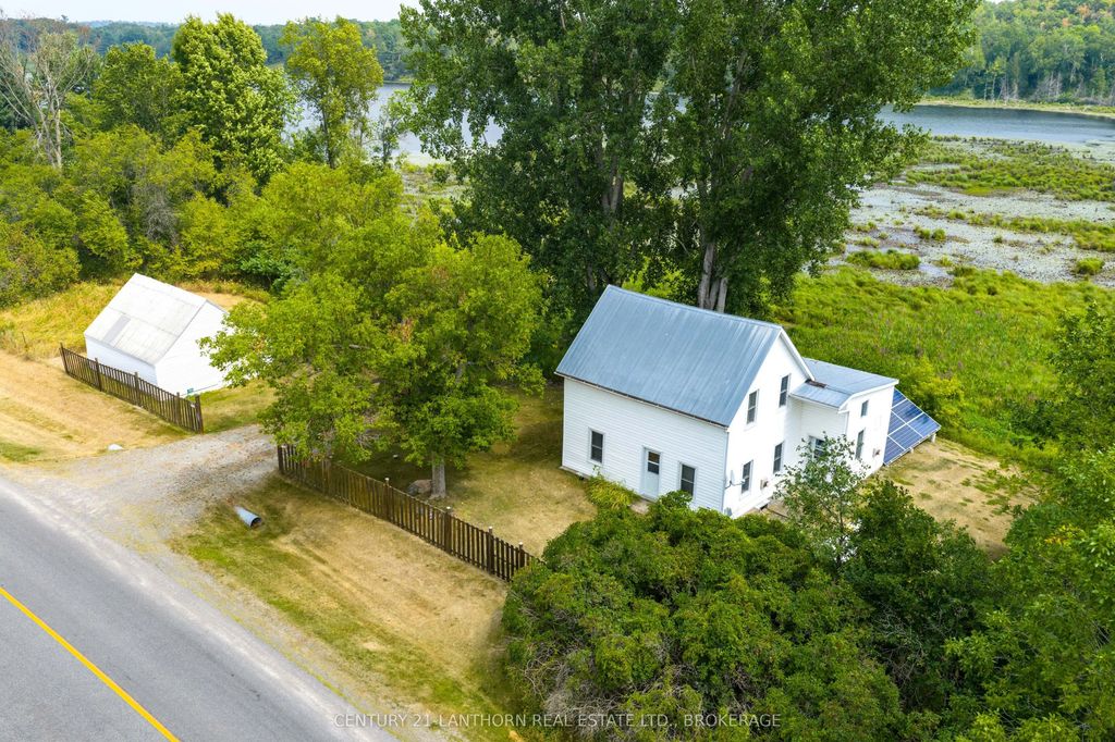 2905 County Rd 15 Road, Stone Mills