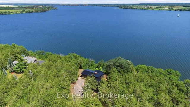 23 Sidney Shore Lane, Prince Edward County