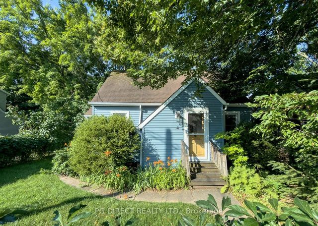 4 Chapel Street, Prince Edward County
