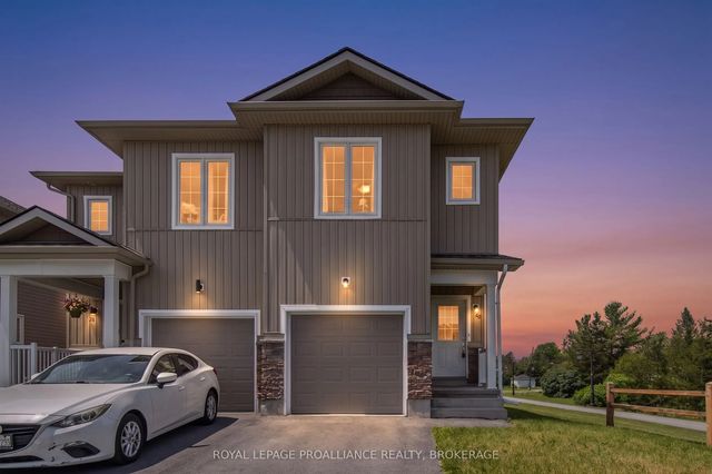 40 Tegan Court, Loyalist