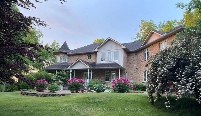 86 Ridge Road E, Grimsby