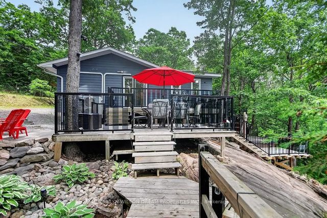 1049 Crotch Lake Trail, Frontenac