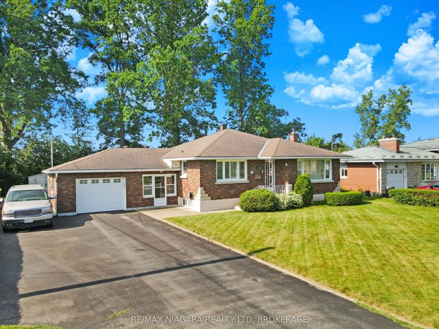 232 Walden Boulevard, Fort Erie