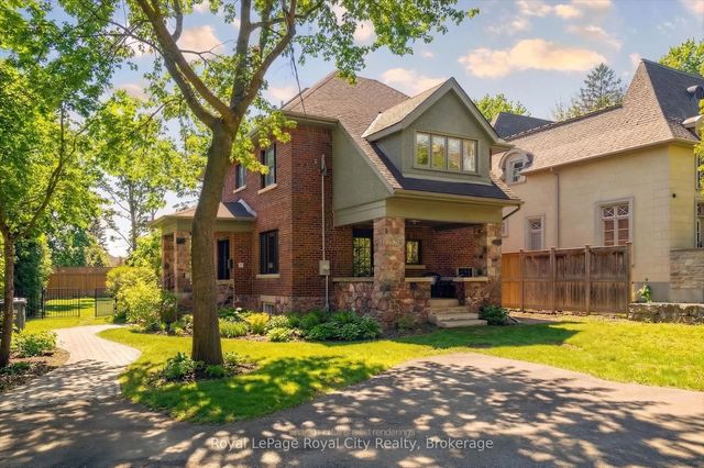 87 University Avenue W, Guelph