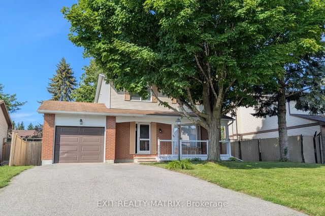 30 Bartley Crescent, Barrhaven