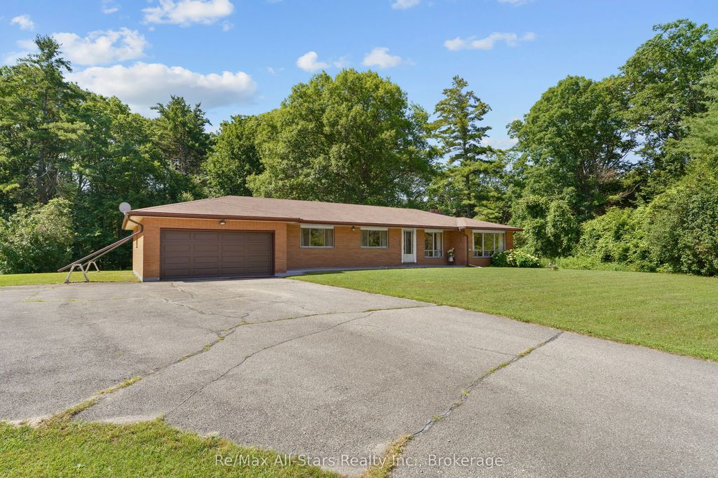 6035 Ganaraska Road, Port Hope