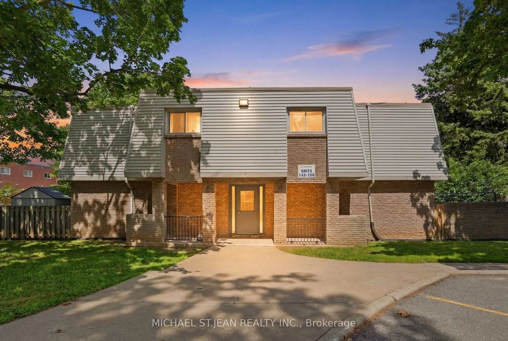 17 Old Pine Trail 156, St. Catharines