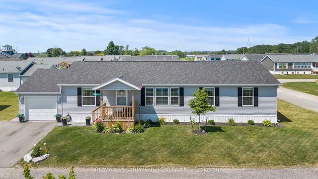 13 Hickory Hollow, Haldimand