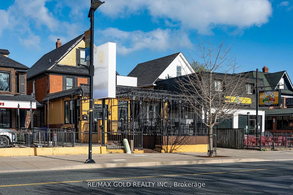 5448 Victoria Avenue, Niagara Falls