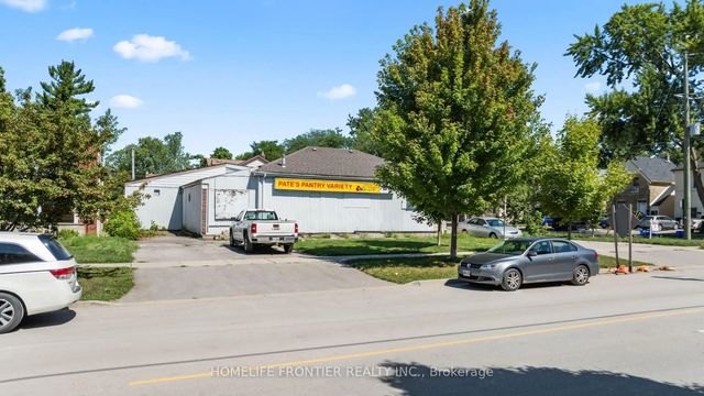 Photo of Listing #X13551696