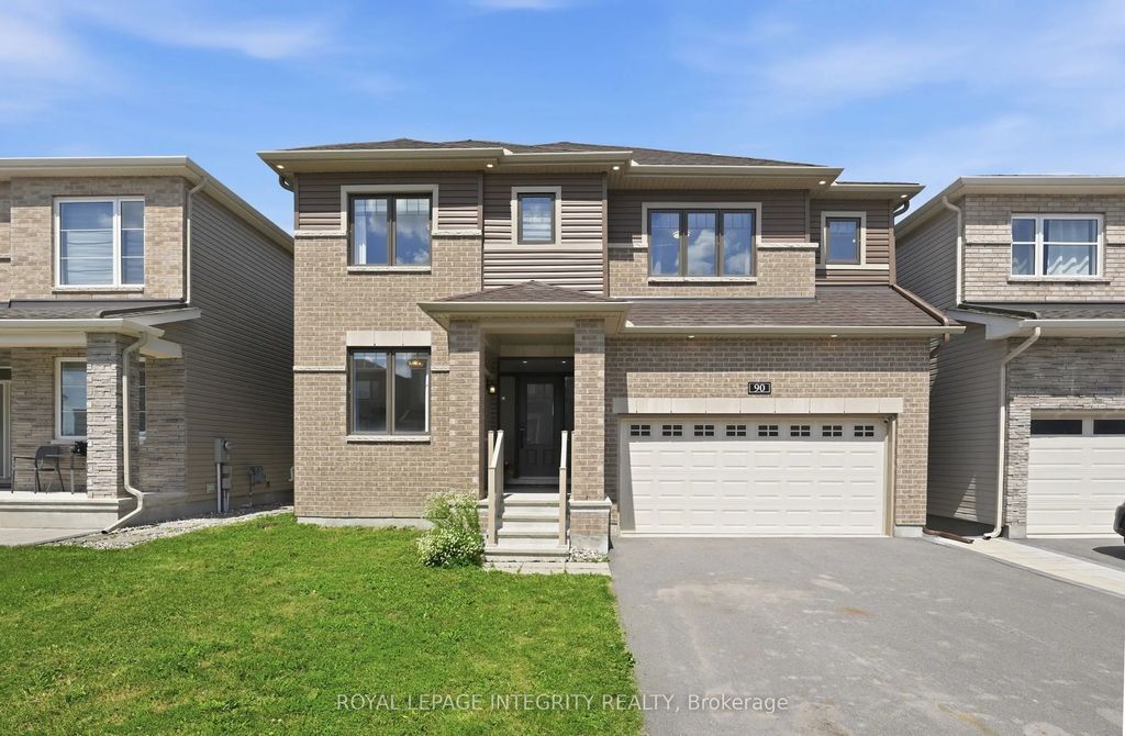 90 Coco Place, Kanata