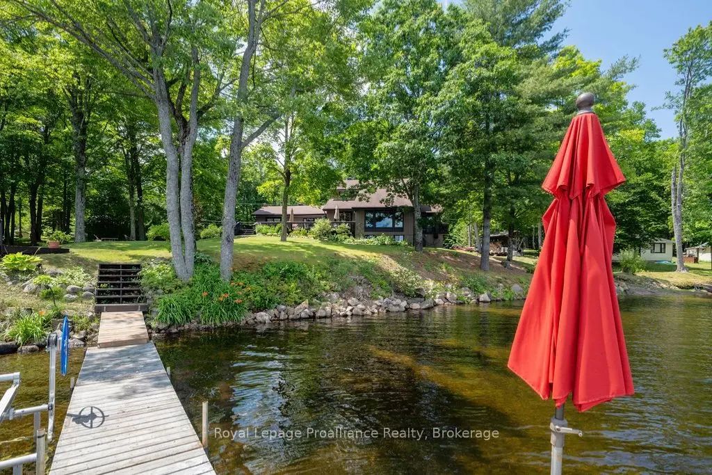 1147a Flyers Cove Lane, Frontenac