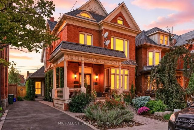 30 Ontario Avenue, Hamilton