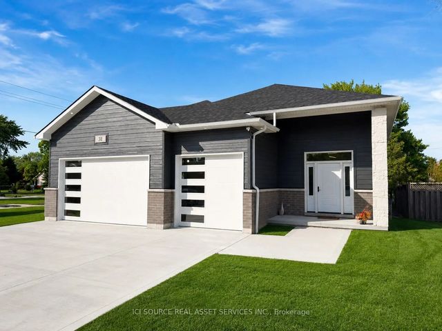 31 Notre Dame Street, Chatham-Kent