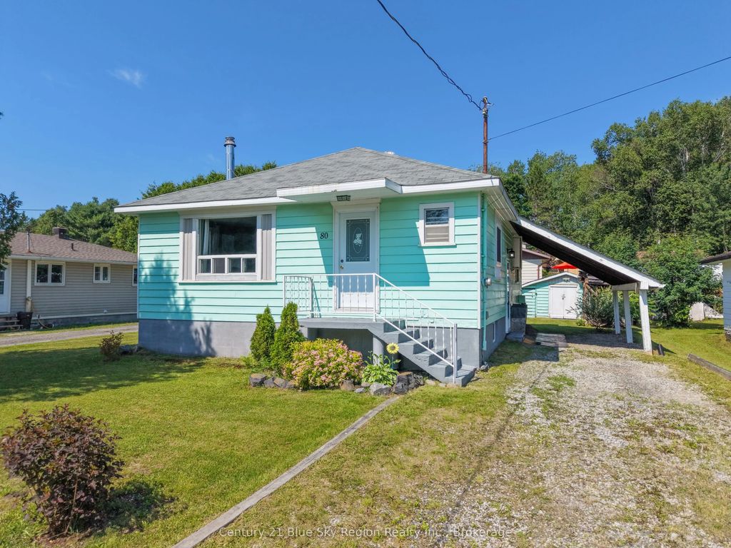80 Spruce Drive, Temagami