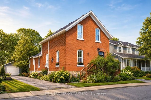 33 Napoleon Street A & B, Carleton Place