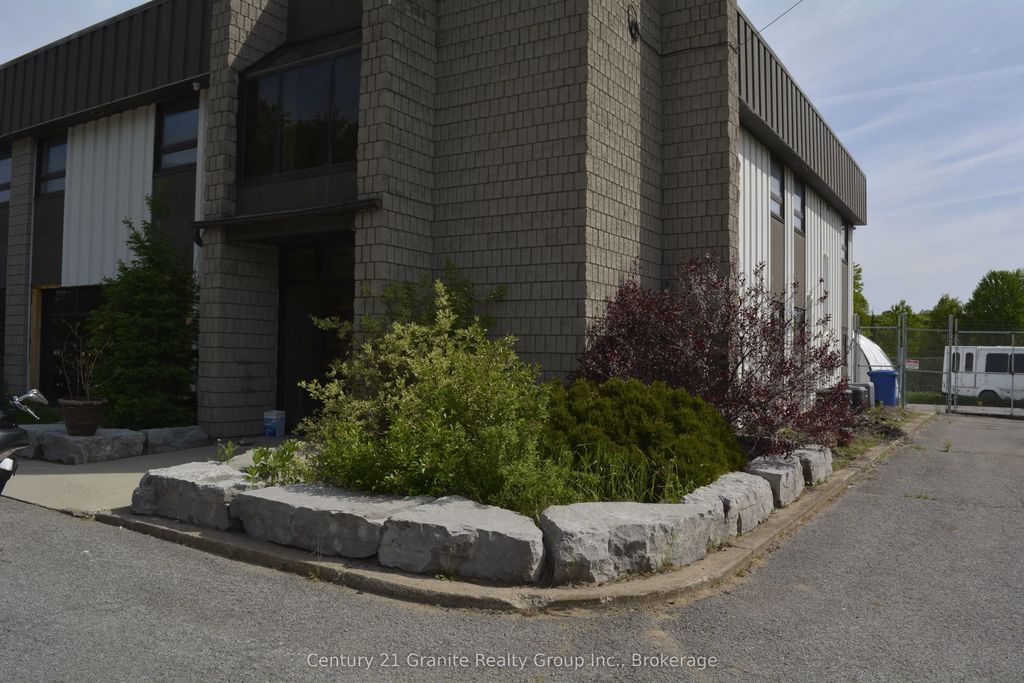 27578 Hwy 62 Highway S, Bancroft