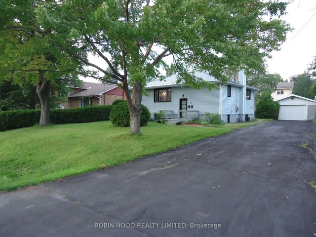 35 Tauvette Street A&b, Blackburn Hamlet