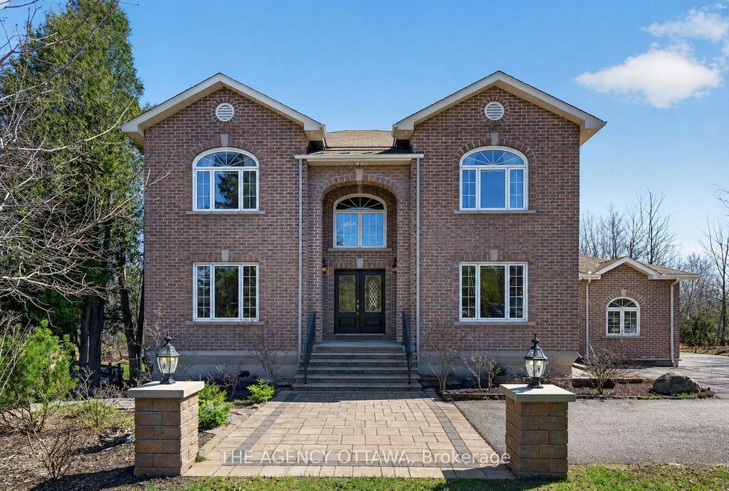 4633 Albion Road, Blossom Park - Airport and Area
